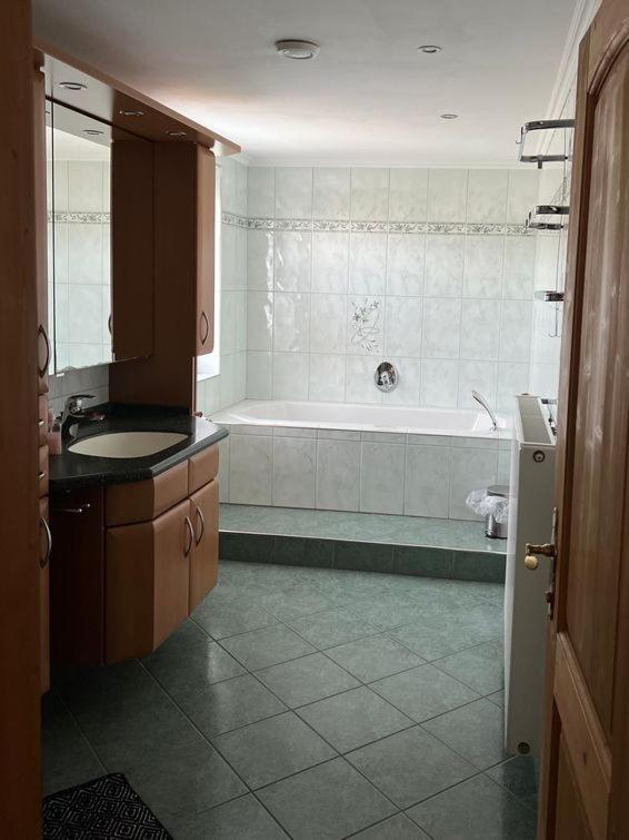 Apartment Elena Gedersdorf Екстер'єр фото